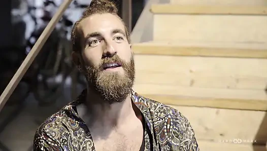 Йога-трах за кулисами