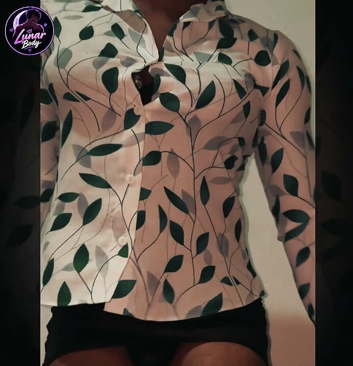 Sexy Moves in My Leafy Outfit  Lunar Body