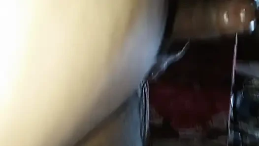 Uzun zaman sonra eve geldim ve kızımla zar zor seks yaptım