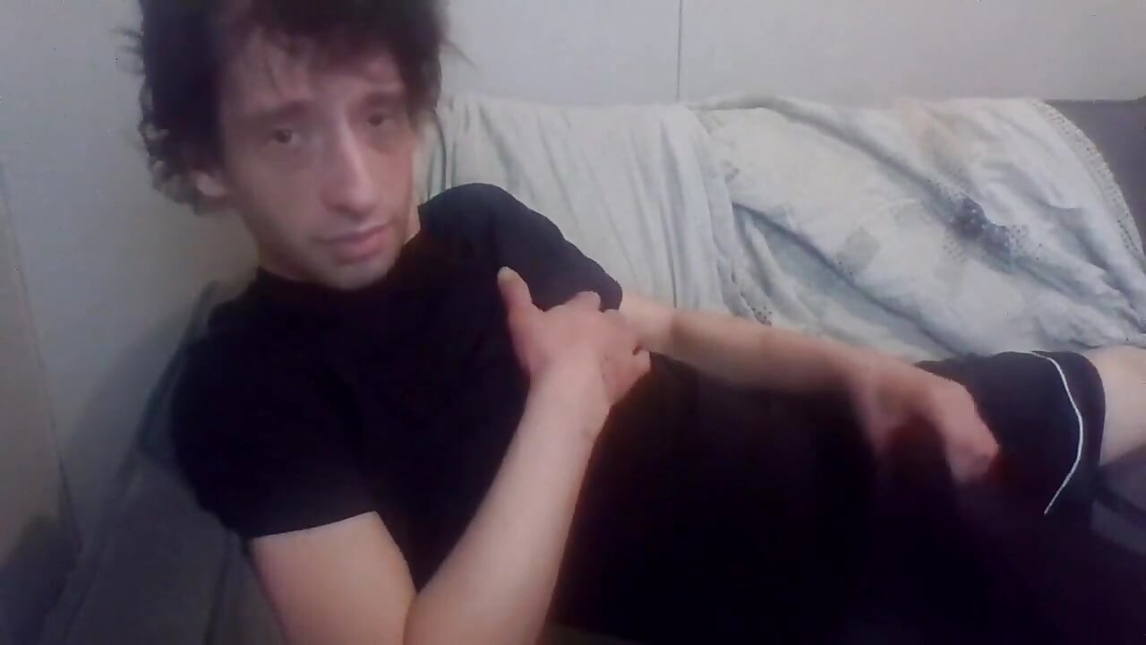 亲吻我并抚摸你的鸡巴, 而我则盯着你美味的菊花