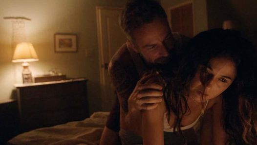 Emmanuelle Chriqui baise dans &#39;Hospitality&#39; sur scandalplanet.com