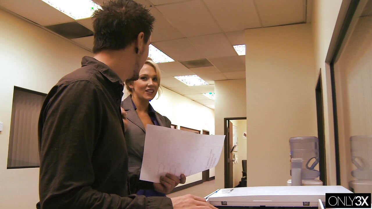 Lost copy boy can only handle Nikki well Premium Edit