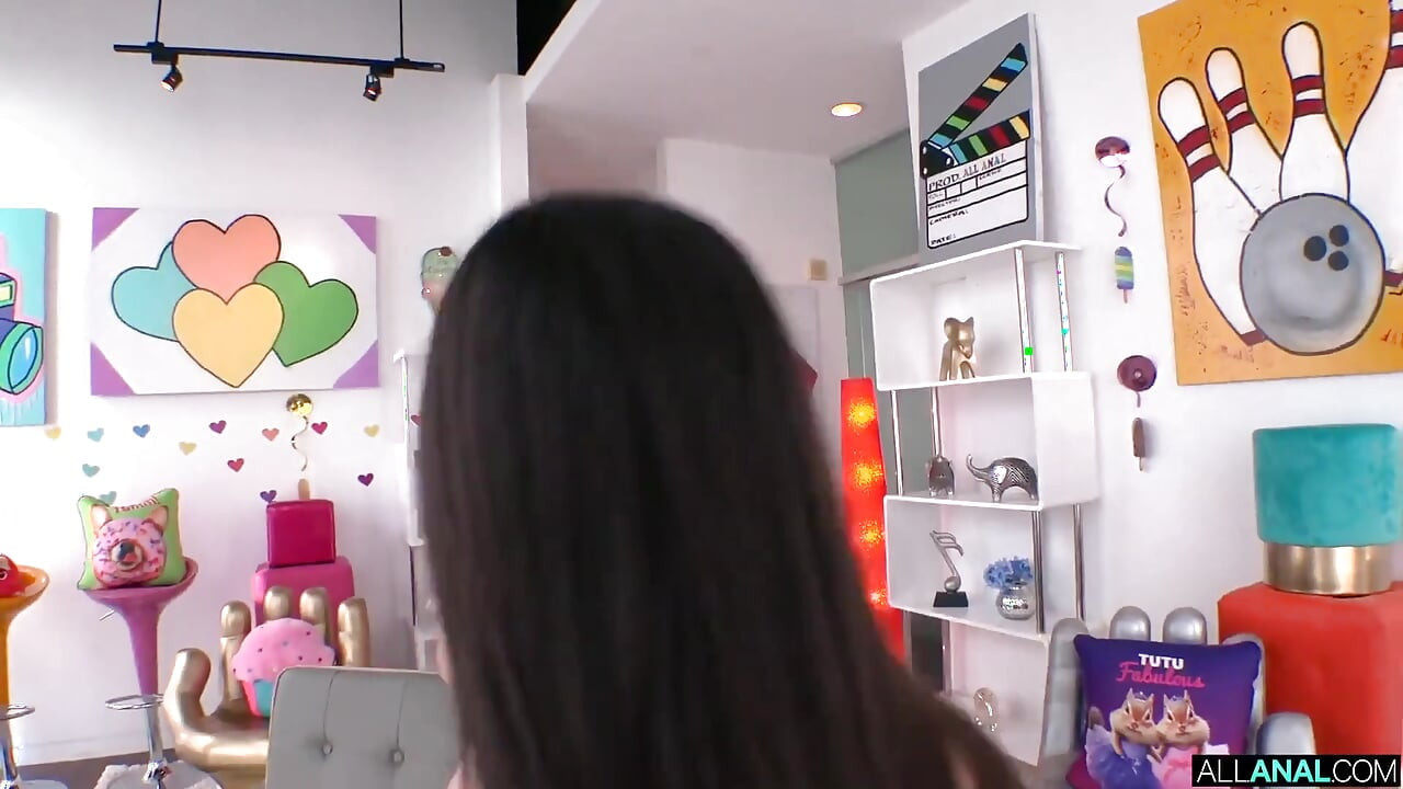 Anal och uttagsautomat Spänning med Chanel och Aria