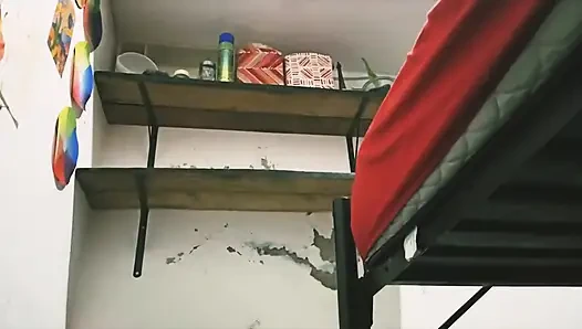 Büyük götlü tombul sanat öğretmeni paketleniyor