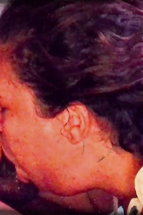 Pušenje u grlo -a-ton