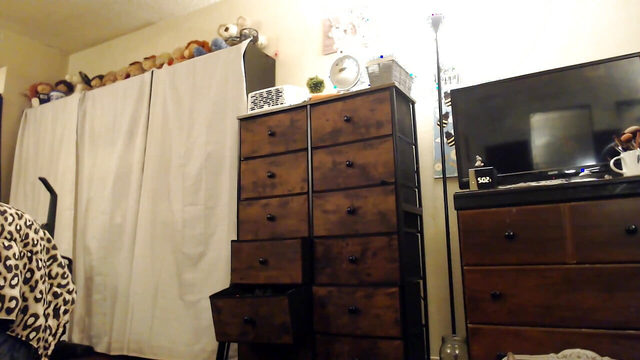 BBW Now Shake Bounce Jump Jiggle Into Shorts