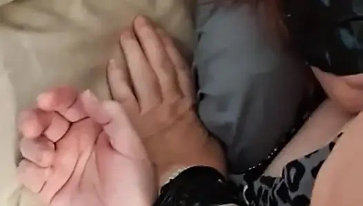 Hemşire Vicki siyah ördek kasetiyle bağlıyım boğuşmaya bırakıIdı