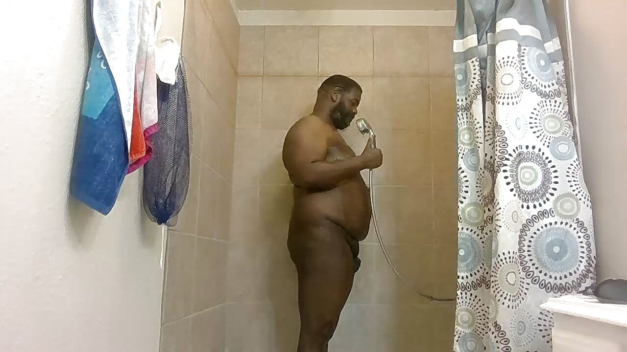Afternoon slutty shower