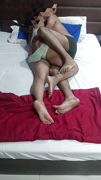Bhabhiji taught brother-in-law to chudai