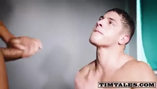 Bastian Karim fucked by Diego Mattos huge cock