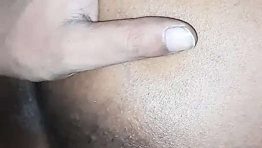 Adik tiri pantat montok