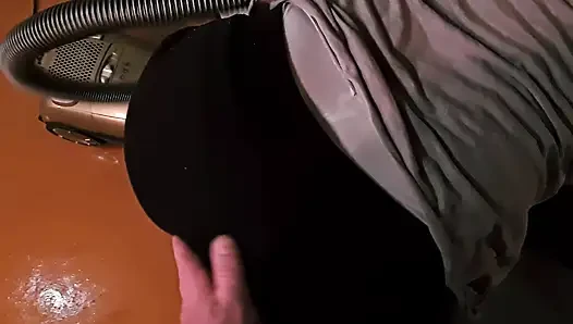 Sehr riskanter sex in einer garage mit geilem stiefbruer Dada Deville