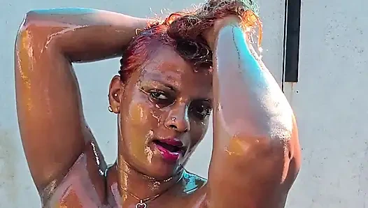 Nilmini sheron dushantha don çifti ile yağlı banyo ve sert sikiş seksi banyo