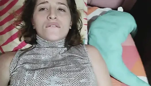 Abang tiriku sepong kontol dan jilat memekku sampai becek bagian 4