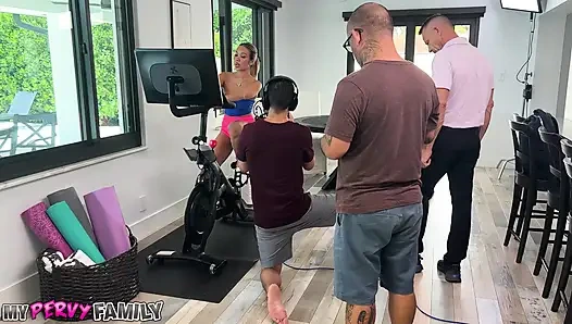 Mypervyfamily - за кулисами с Luna Luxe и Filthy Rich!