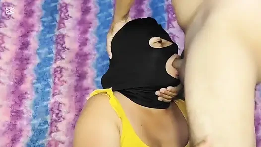 Gorgeous Girl Sloppy Deepthroat Swallow