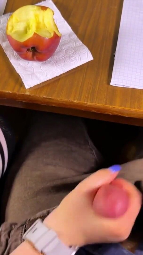 HOT HIGH SCHOOLGIRL Risks Jerking Off at the Front Desk and Eating an Apple with CUM on it | Clip 3