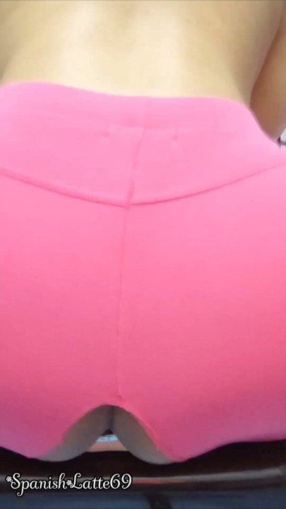 Malay Girl Wears Butt Plug While Masturbating | Clip 1