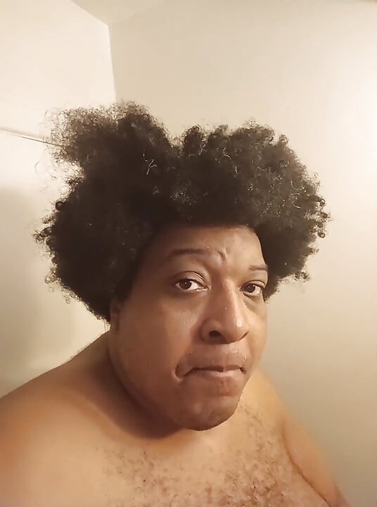 RossAli izlazi iz tuša 🚿