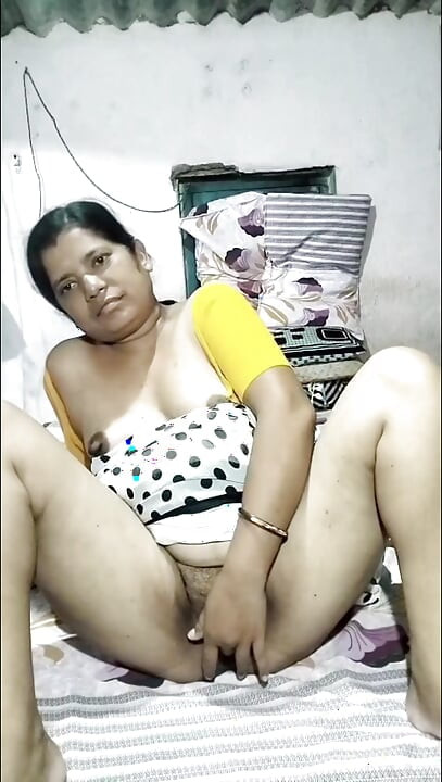 DESI BHABHI ON FIre.