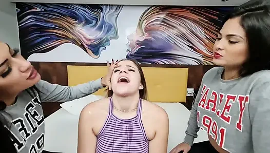 Tükürme grup seks partisi aşırı tükürme