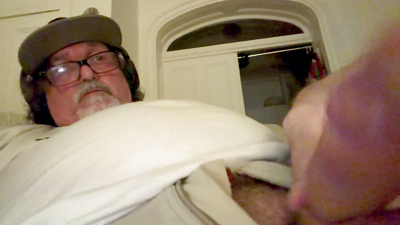 Grandpa’s penis masturbation passion