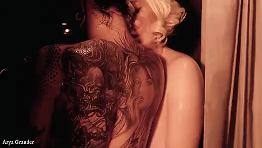 Hot Naked Lesbians Petting Free Porn Video