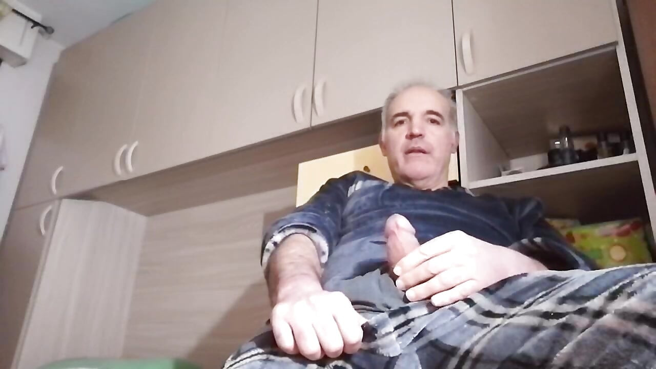 Kıçını ver, seni sikmek istiyorum!