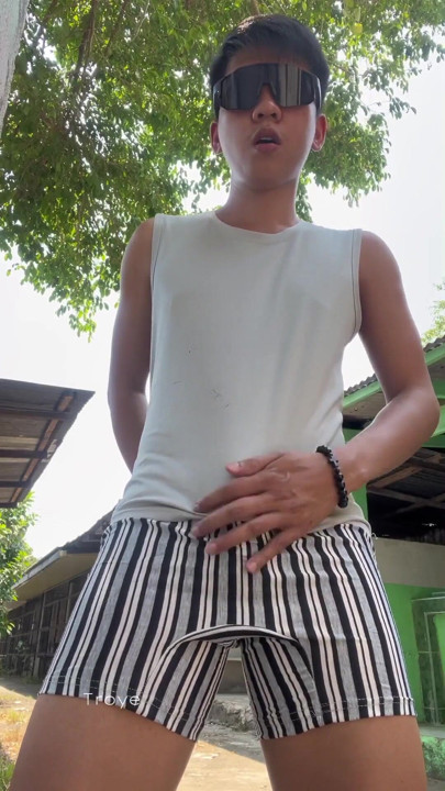 Kinky Asian Boy Cum in Boxer Brief | Clip 1