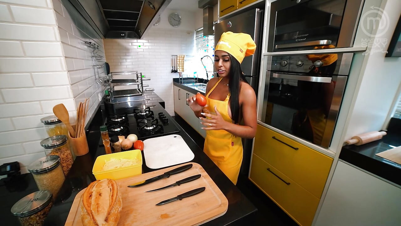 Caliente latinas lesbianas cocinando - sfw
