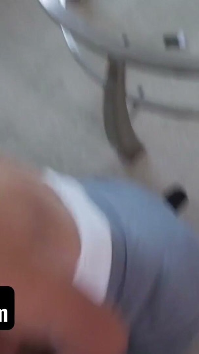 Sislovesme - azgın hatun erkek arkadaşının yarağını nasıl düzgün bir şekilde prezervatif koyacakları hakkında bir ders verdi | Klip 3