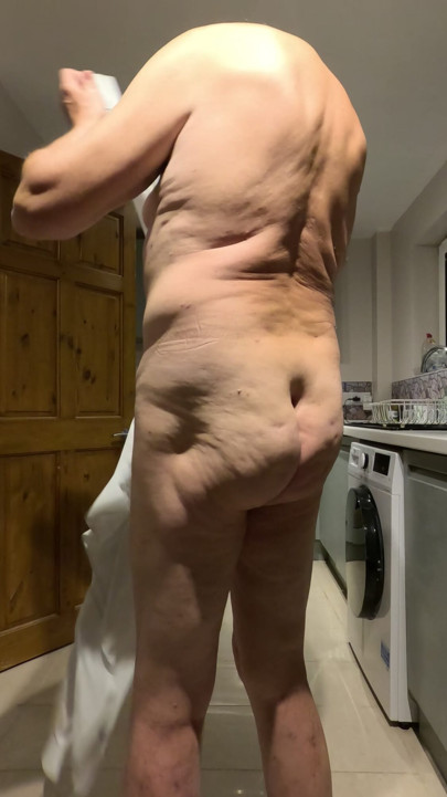 Striptease in the kitchen