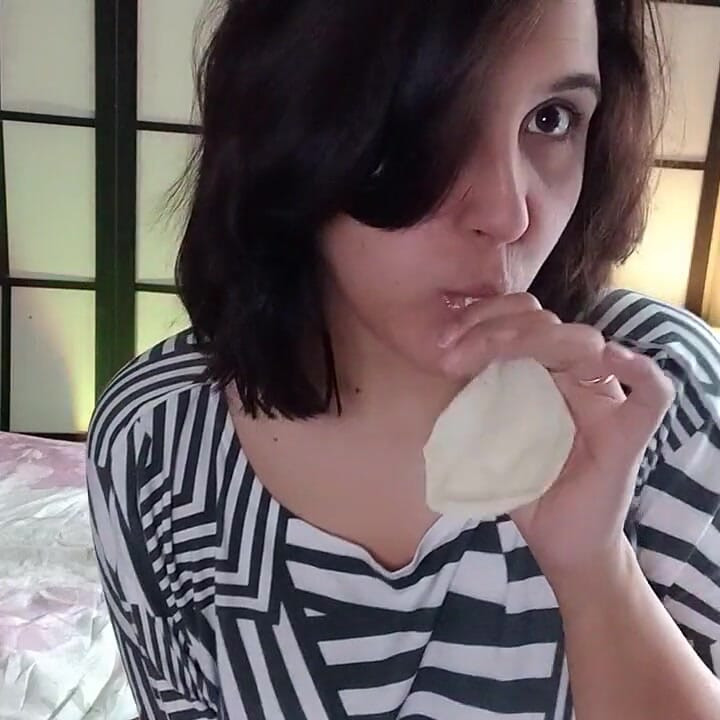 Kiss Lick Spit and Pop Balloons