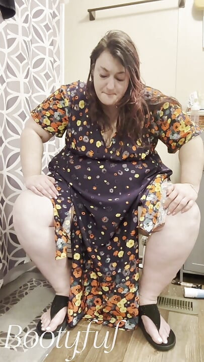 Kryddig toalettkamp | Toalett farts, Real Plops och, en stor dump av Bella Blast