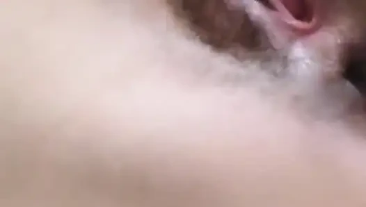 18 years old Arab Algerian of Egyptian origin playing with her pussy until she fucks profusely I want a European guy to fuck me and take pictures of me