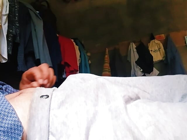 Old man mastrubation enjoy