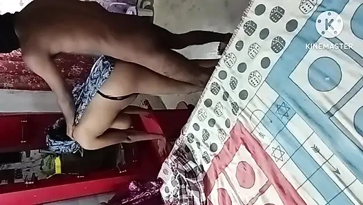Season 195. Bhabhi doing fuck sex with boyfriend