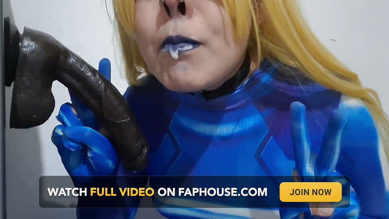 Cute Samus Femboy with BDSM Nosehook Giving a Sloppy Blowjob to BBC Dildo, Deepthroat, and Eating Semen