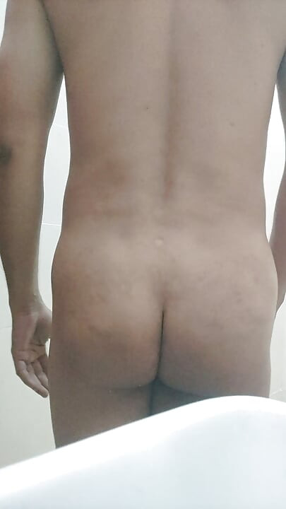 Sensual ass spectacle 1