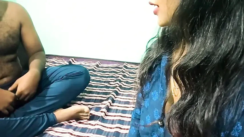 Hot Indian cute mallu stepsister massage  my cock Tamil Audio