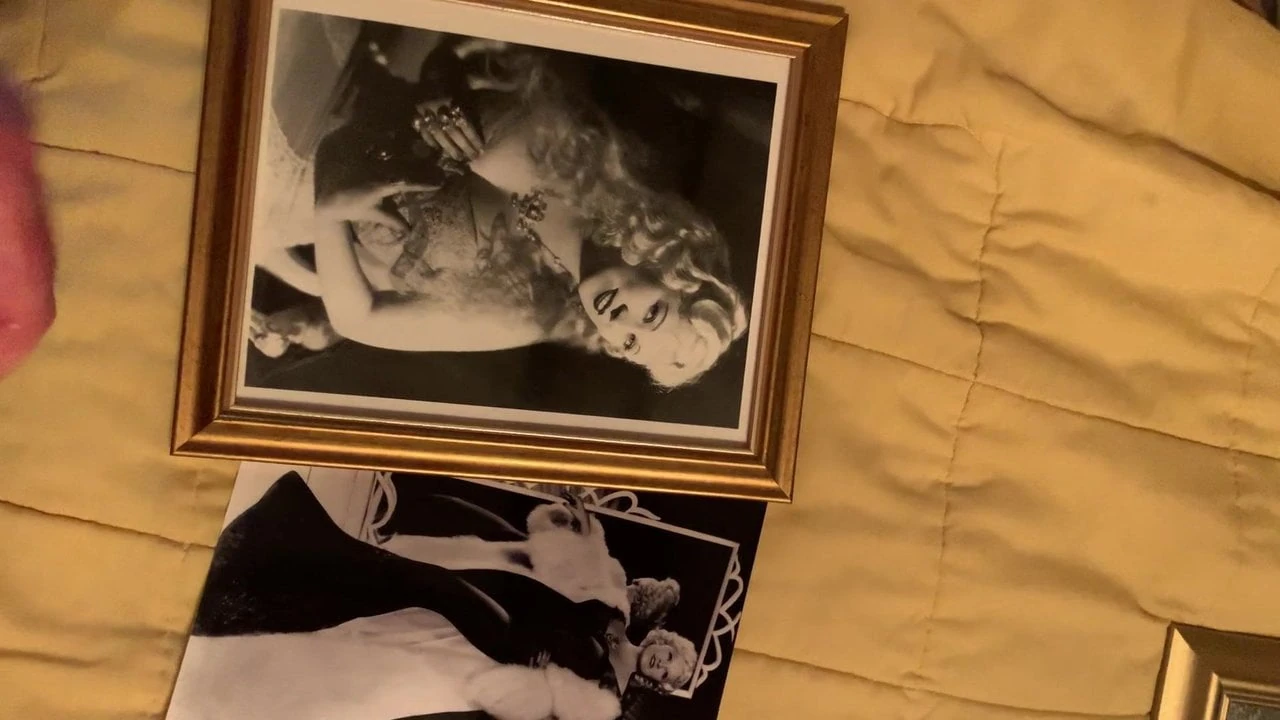 Mae West cum tisztelgés én