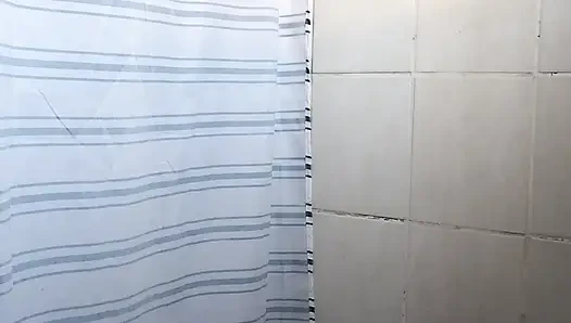 Solo Bisexual Shower Creamy Cumshot