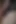 Seksi iç çamaşırı videosunda uzun bacaklı genç model lola
