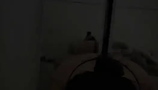 Carol Hotwife, Aldatılmış Kocasını Aldatıyor ve Sevgiliyle Yatakta Boşalıyor