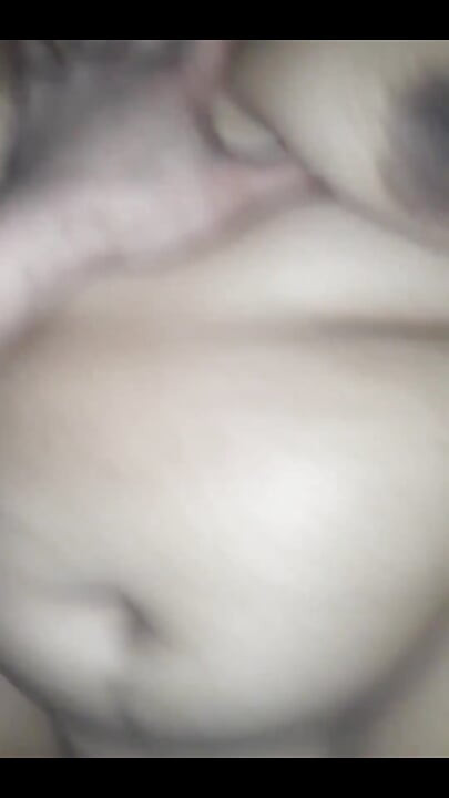 The Advantage of Being Ugly and Being Without Sex Gave Paps' Wife a Pity