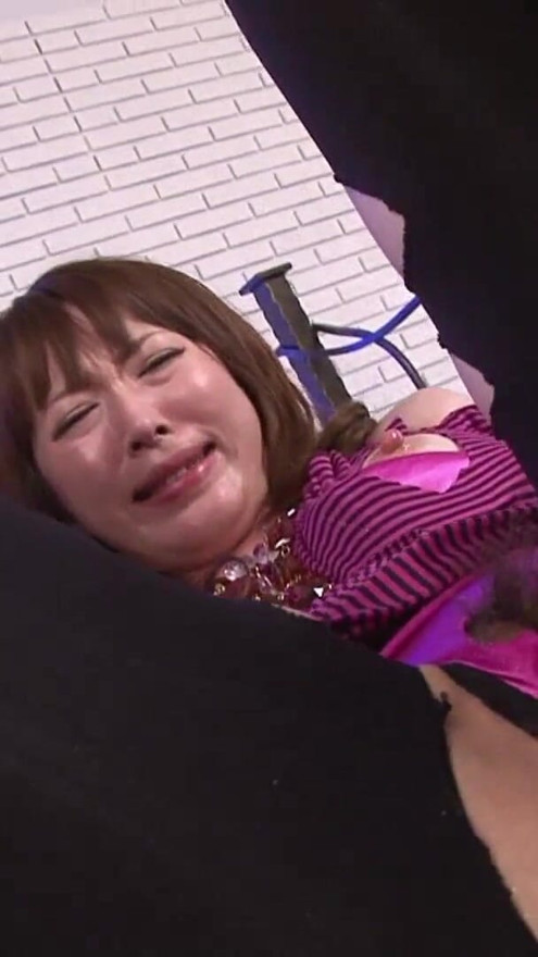 My wife has the wettest pussy of a Japanese woman, she squirts with just a little touch of the pussy | Clip 2
