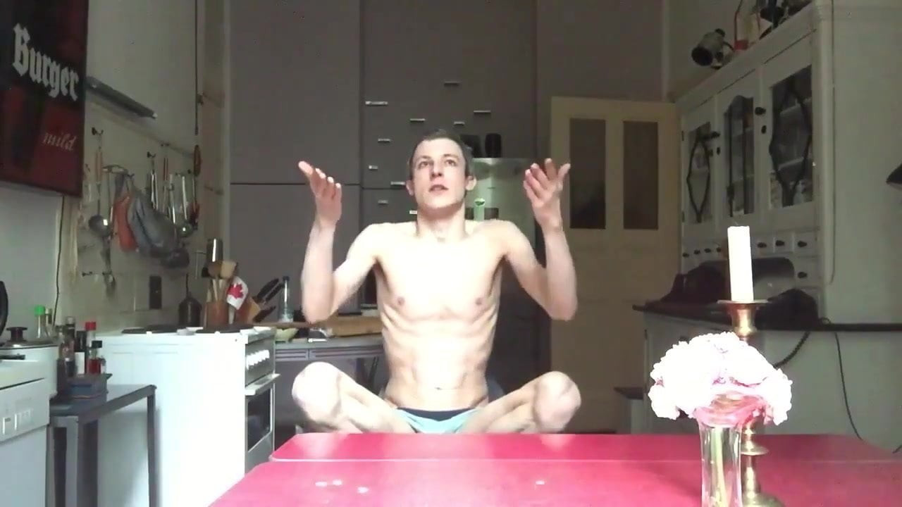 TWINK IS ALWAYS HUNGRY FOR RAW COCK