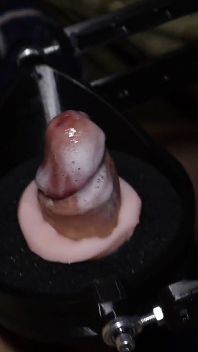 Iconic moment from "Automatic masturbator in action but I try not to cum and I succeed!"