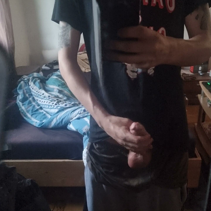 Kdo by mi pomohl s mým velkým ptákem?