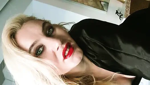 Мачеха-копательщик с золотом